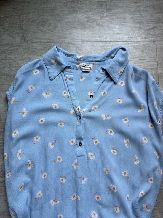 Billabong Lovely Waves Button Front Floral Belted Midi Dress Size L Dainty - Picture 6 of 13